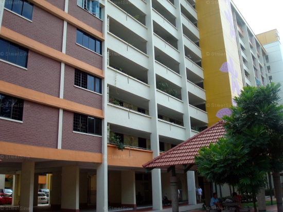 Yishun Avenue 5 thumbnail photo